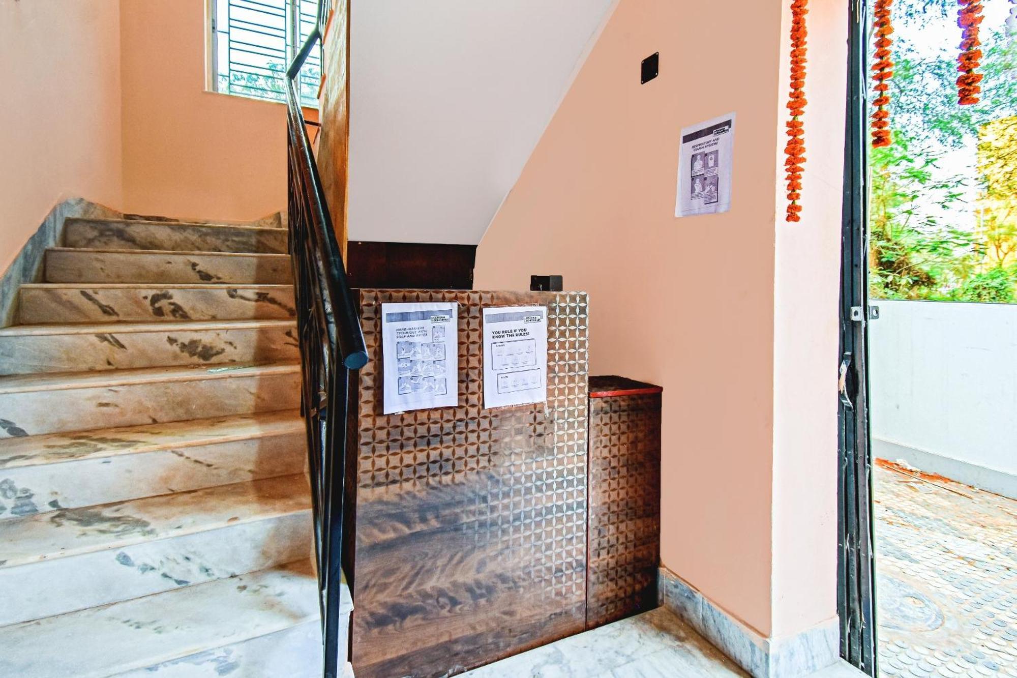 Hotel O Shree Residency Calcutta  Esterno foto