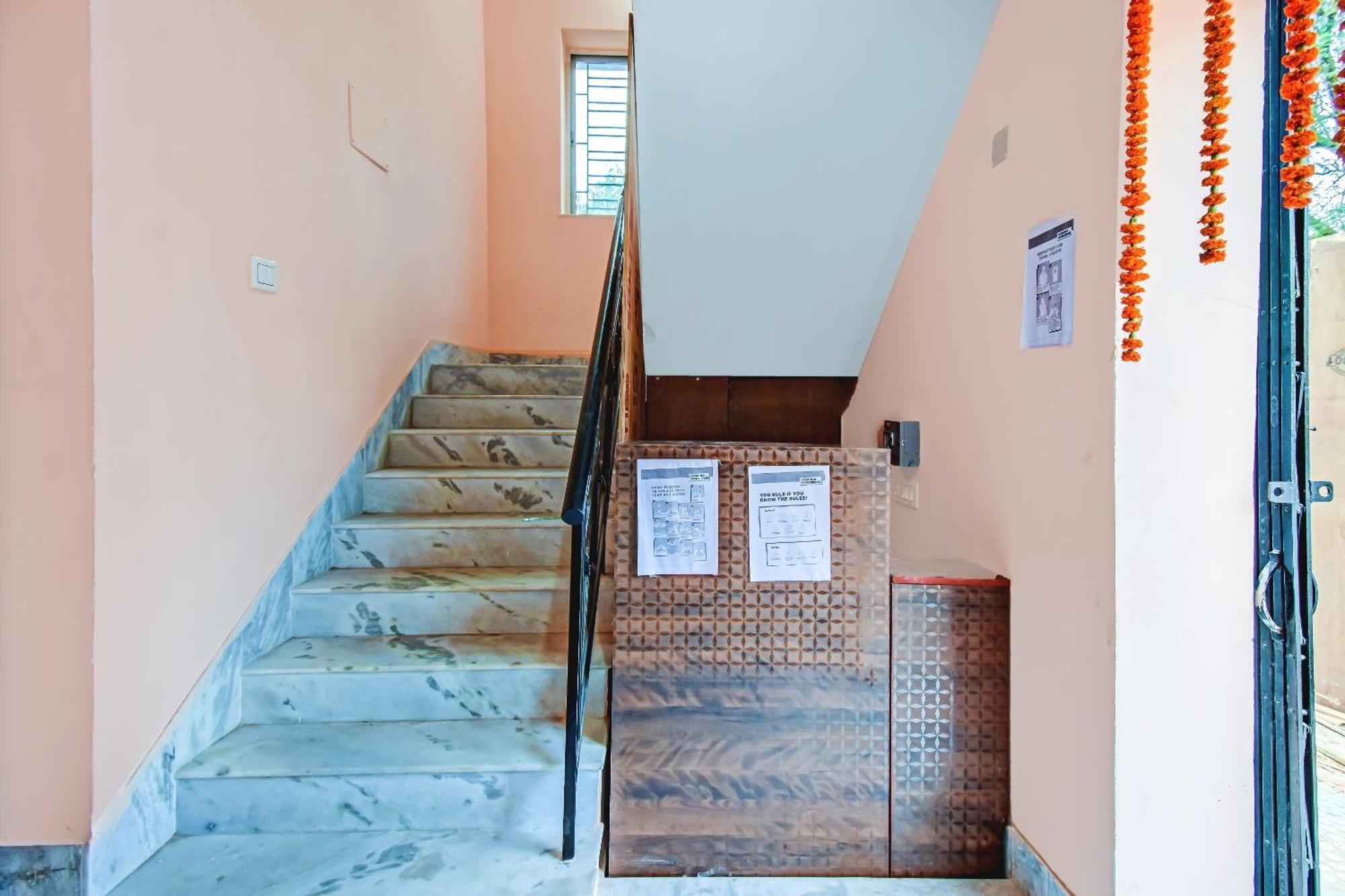 Hotel O Shree Residency Calcutta  Esterno foto