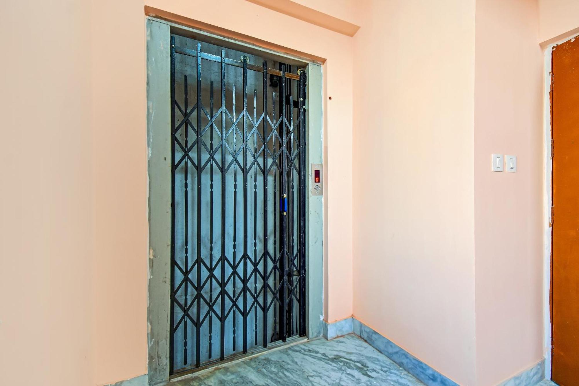 Hotel O Shree Residency Calcutta  Esterno foto